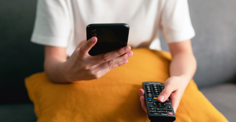 How to: Σύνδεση κινητού με τηλεόραση
